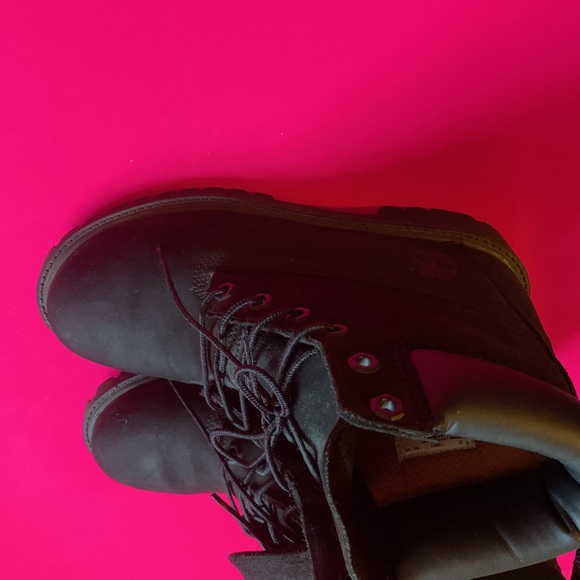 Timberlands - Picture 3 of 7